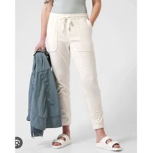 Athleta NWT Farallon Jogger Pants 2X Magnolia White Organic Stretch Everydaycore